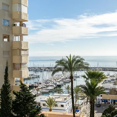Lägenhet 2 Dormitorios Junto Al Puerto De Estepona
